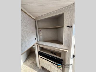2023 Forest River RV Salem - Photo 27