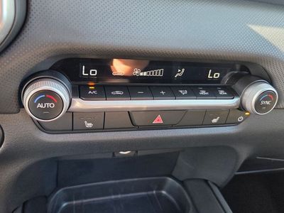 2026 Mazda CX-50 - Photo 24