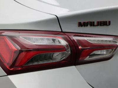 2022 Chevrolet Malibu — photo 11 view