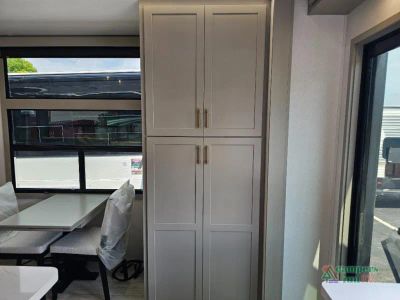 2027 Axiom RV Imperium — photo 29 view