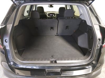 2024 GMC Terrain — photo 11 view