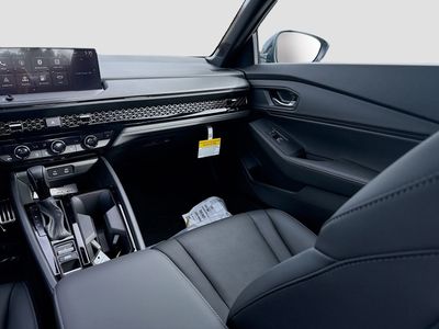 2026 Honda Accord Hybrid - Photo 18