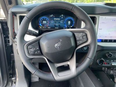 2026 Ford Bronco — photo 13 view