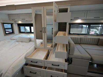 2027 Entegra ODYSSEY — photo 19 view