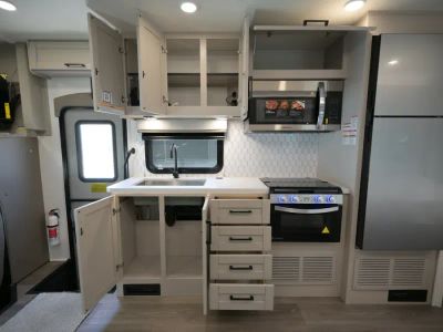 2027 Entegra ODYSSEY — photo 10 view
