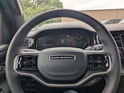 2026 Jeep Grand Wagoneer - Photo 26