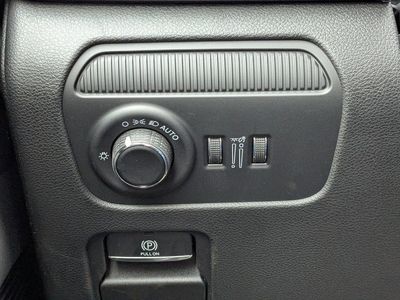 2026 Jeep Grand Wagoneer - Photo 25