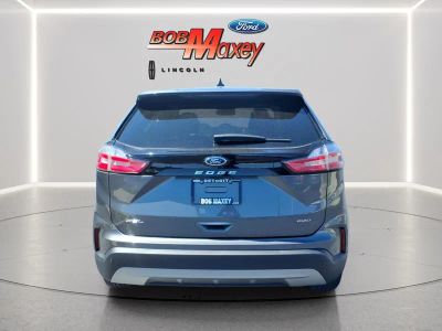 2023 Ford Edge — detail view