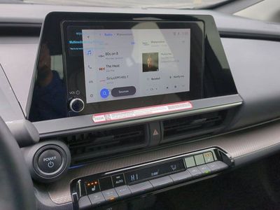 2024 Toyota Prius - Photo 11