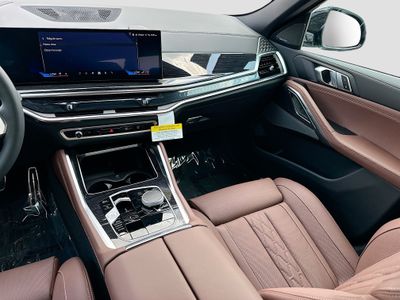 2027 BMW X6 - Photo 17