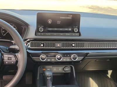 2025 Honda Civic Sedan - Photo 15