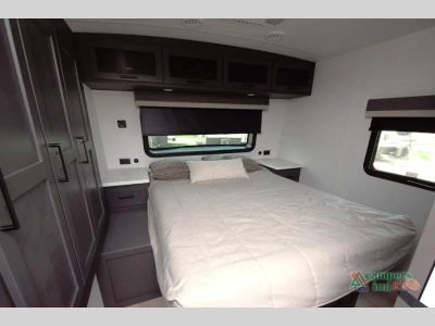 2026 Forest River RV Rockwood Ultra Lite - Photo 33