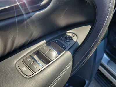 2017 Nissan Armada - Photo 9