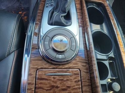 2017 Nissan Armada - Photo 24
