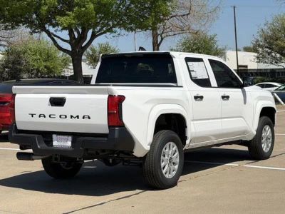 2026 Toyota Tacoma - Photo 4