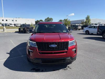 2018 Ford Explorer — side profile view