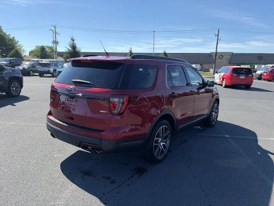 2018 Ford Explorer — detail view