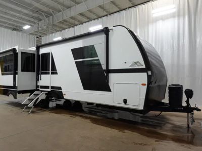 2026 Alliance RV Paradigm - Photo 4
