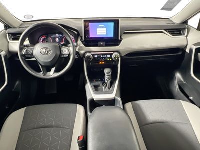 2025 Toyota RAV4 - Photo 26