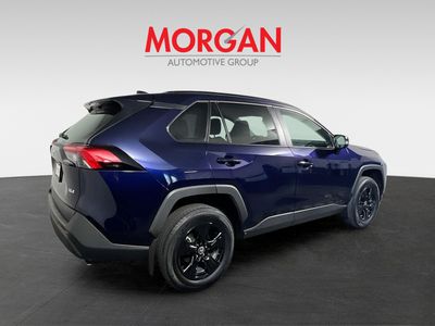 2025 Toyota RAV4 - Photo 3