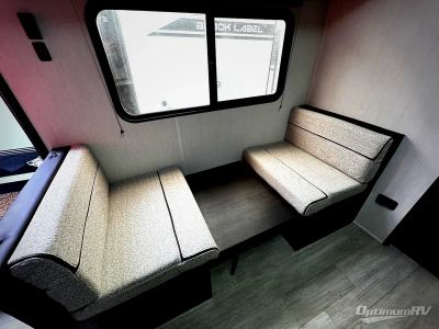 2026 Prime Time Avenger LT — interior view