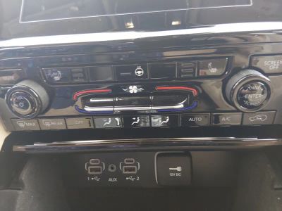 2022 Jeep Grand Cherokee — photo 17 view
