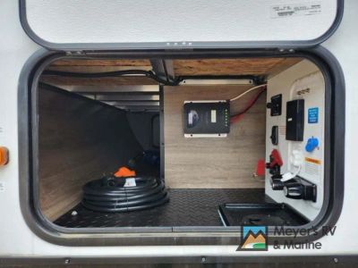 2024 Grand Design Imagine XLS - Photo 6