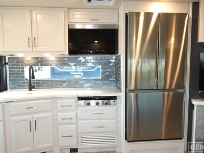 2026 Fleetwood Bounder - Photo 7