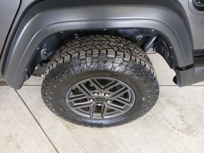 2024 Jeep Wrangler - Photo 10
