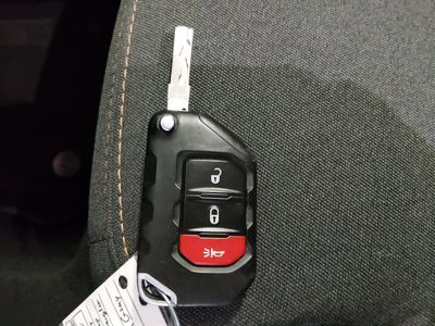 2024 Jeep Wrangler - Photo 15