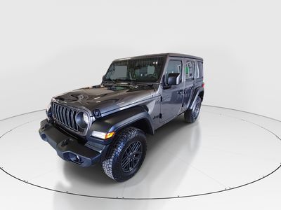 2024 Jeep Wrangler - Photo 3