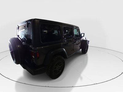 2024 Jeep Wrangler - Photo 7