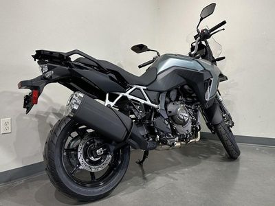 2024 Suzuki V-Strom 800 - Photo 5