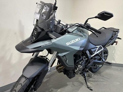 2024 Suzuki V-Strom 800 - Photo 9