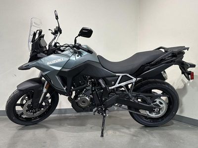 2024 Suzuki V-Strom 800 - Photo 7