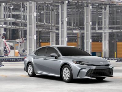 2026 Toyota Camry - Photo 17