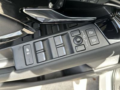 2025 Land Rover Range Rover Evoque - Photo 15