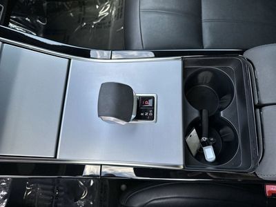 2025 Land Rover Range Rover Evoque - Photo 23