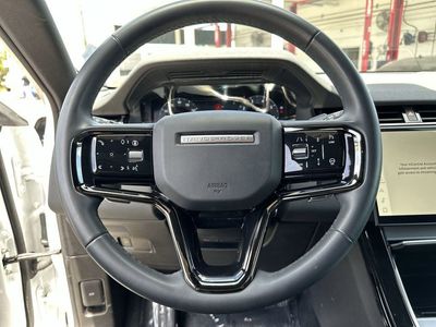 2025 Land Rover Range Rover Evoque - Photo 11