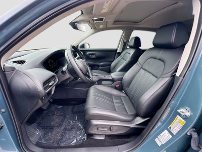 2025 Honda HR-V - Photo 18