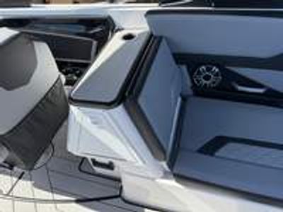 2026 Yamaha 255 XE - Photo 14