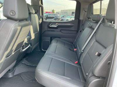2026 Chevrolet Silverado 1500 - Photo 17