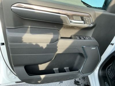 2026 Chevrolet Silverado 1500 - Photo 16