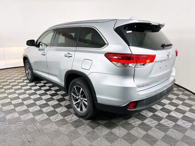 2019 Toyota Highlander - Photo 5