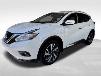 2017 Nissan Murano — rear three-quarter view