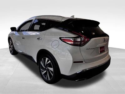 2017 Nissan Murano — interior view