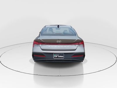 2024 Hyundai Elantra - Photo 6