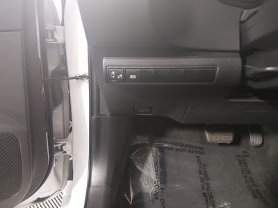 2023 Toyota Corolla - Photo 13