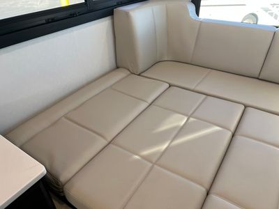 2026 Entegra ACCOLADE XT - Photo 19