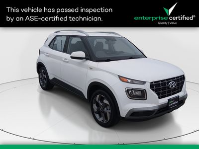 2025 Hyundai Venue SEL IVT — front three-quarter view